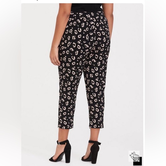 Studio Knit Tapered Pant - Black Leopard - Picture 2 of 4